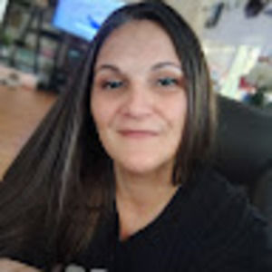 Meet your Posher, Alicia